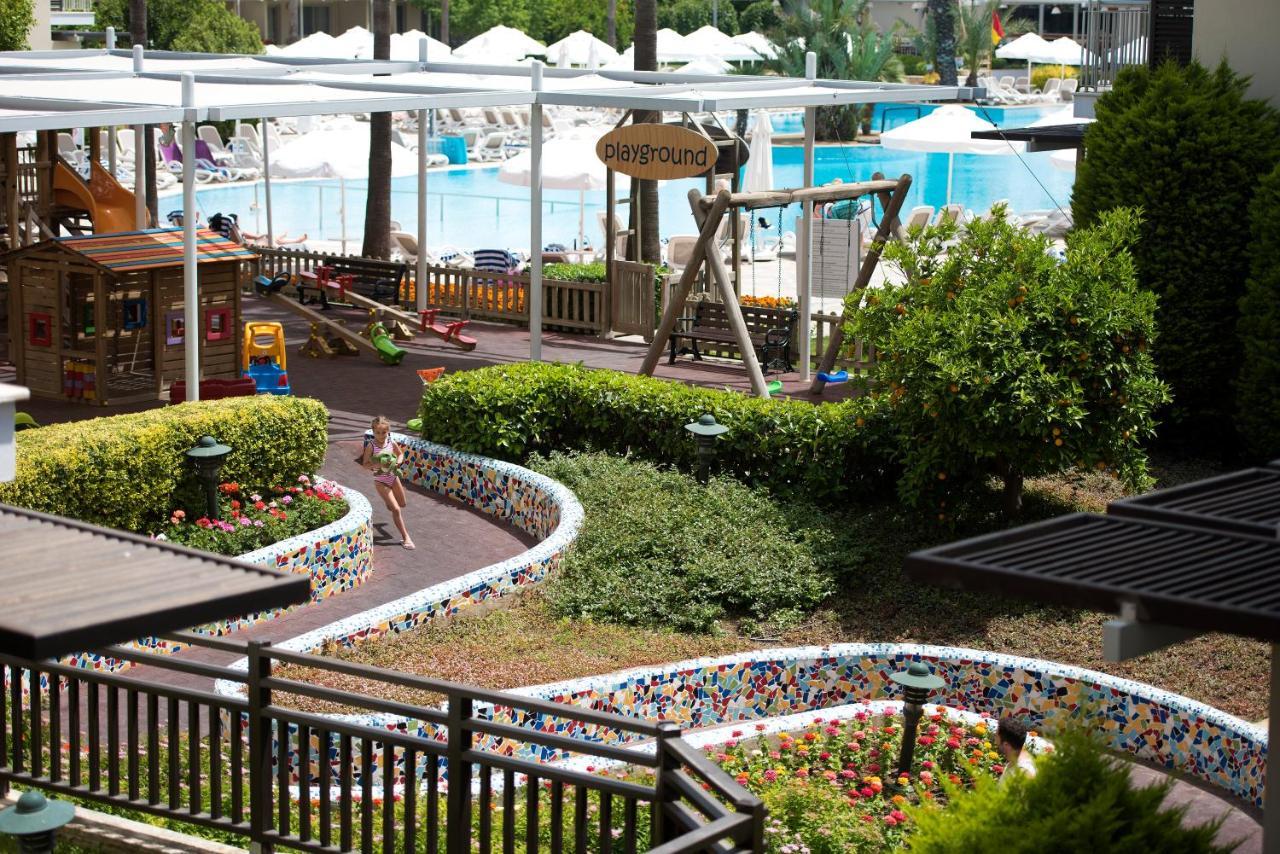 Barut B Курортный комплекс 4*