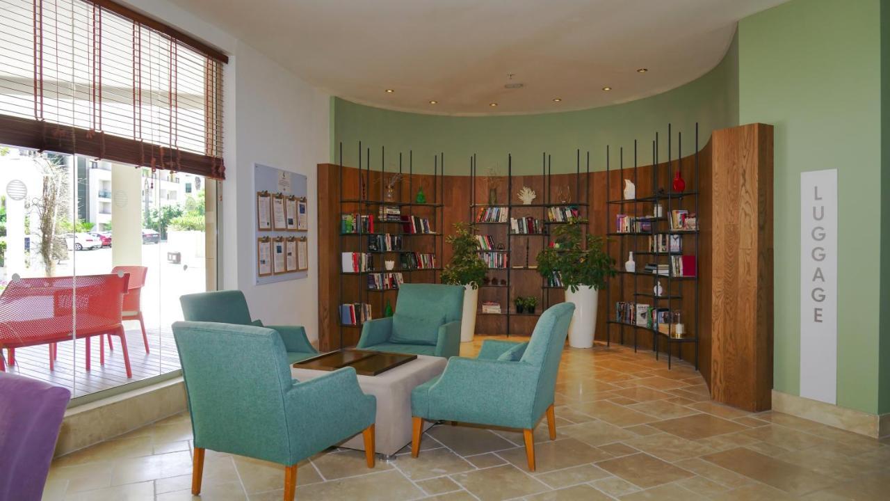 Barut B Курортный комплекс 4*