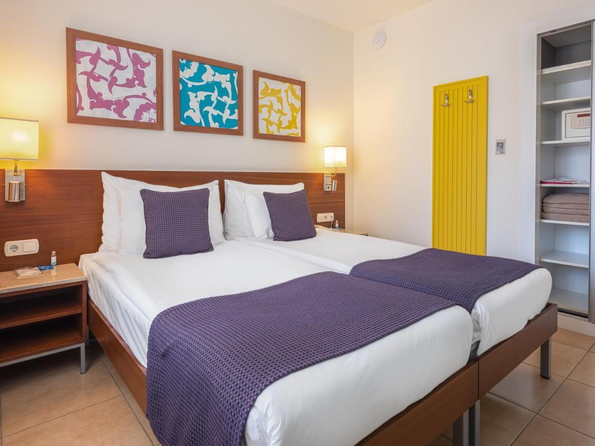 Barut B Курортный комплекс 4*